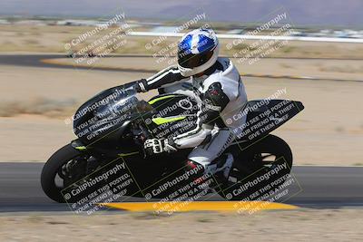 media/Oct-08-2022-SoCal Trackdays (Sat) [[1fc3beec89]]/Turn 9 Inside (10am)/